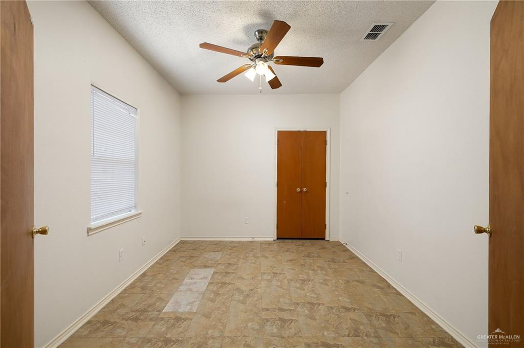 Photo 16 of 1603 Lexington Circle