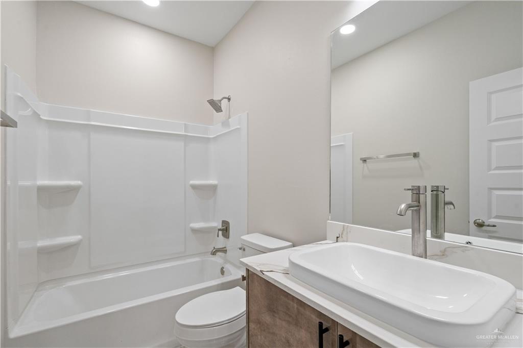 Photo 12 of 409 Onyx Drive
