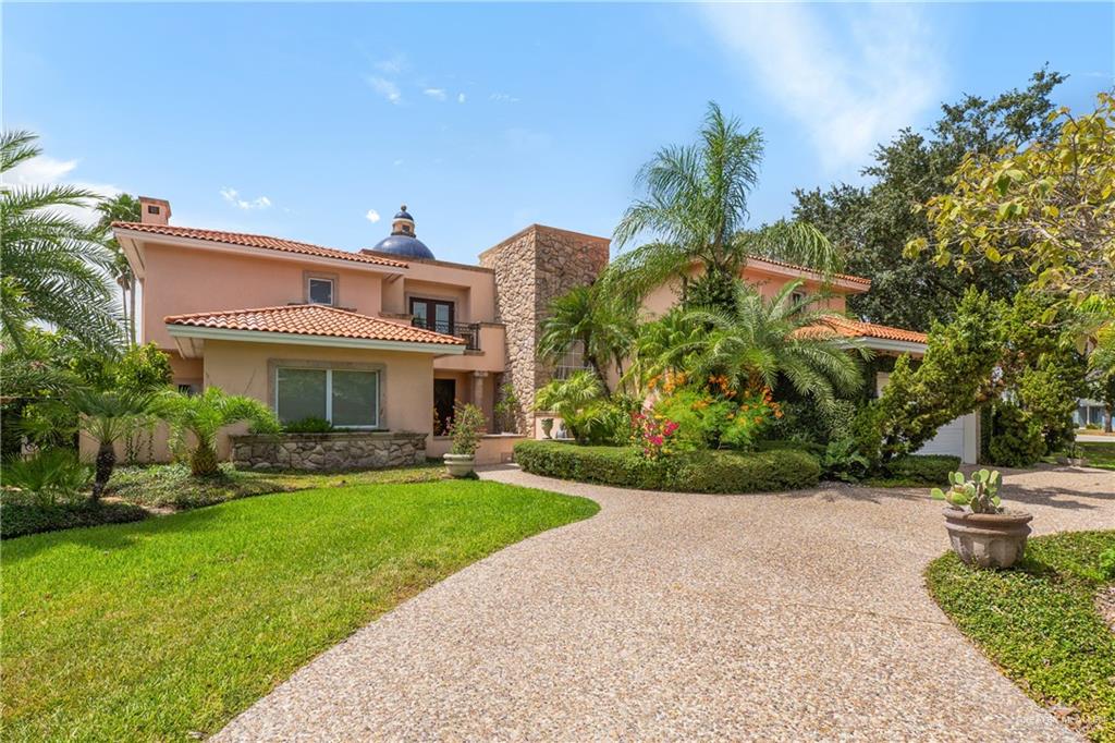 Photo 3 of 1617 Palm Valley Drive