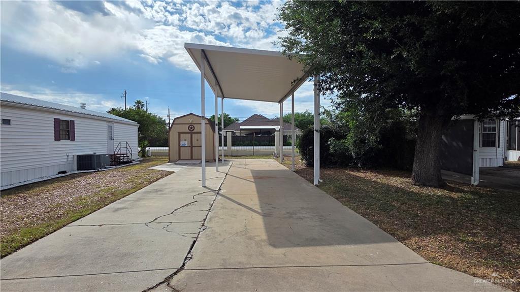 Land home at 2524 Bobolink Circle, Palmview, Texas