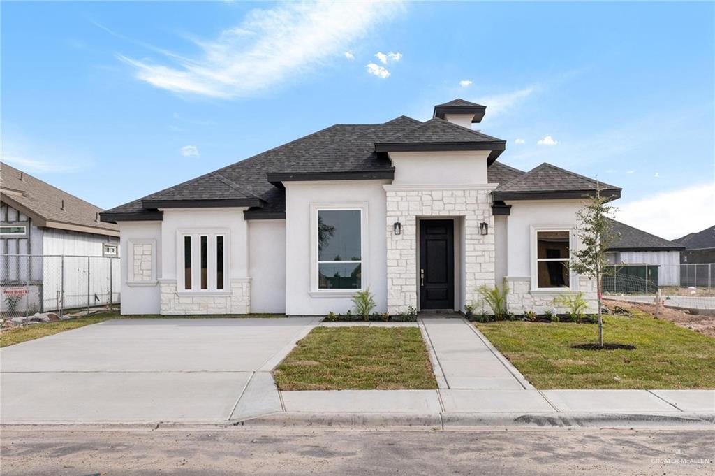Single Family home at 435 Padre Road, Donna, Texas