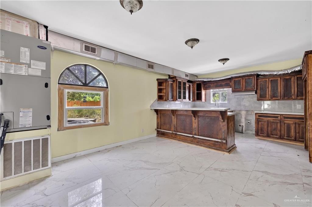 Photo 8 of 8511 Bentsen Palm Drive