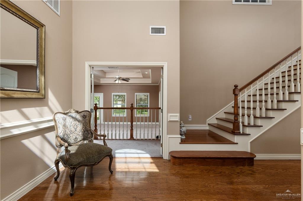 Photo 4 of 1707 Jackson Road