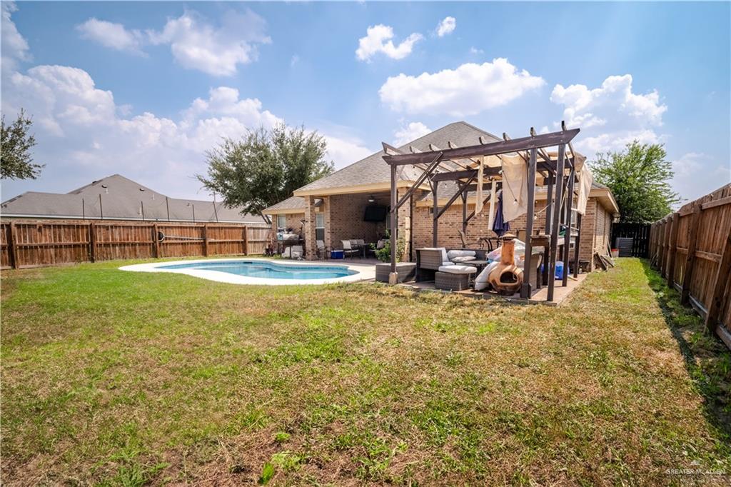 Photo 30 of 704 Oliverio Avenue