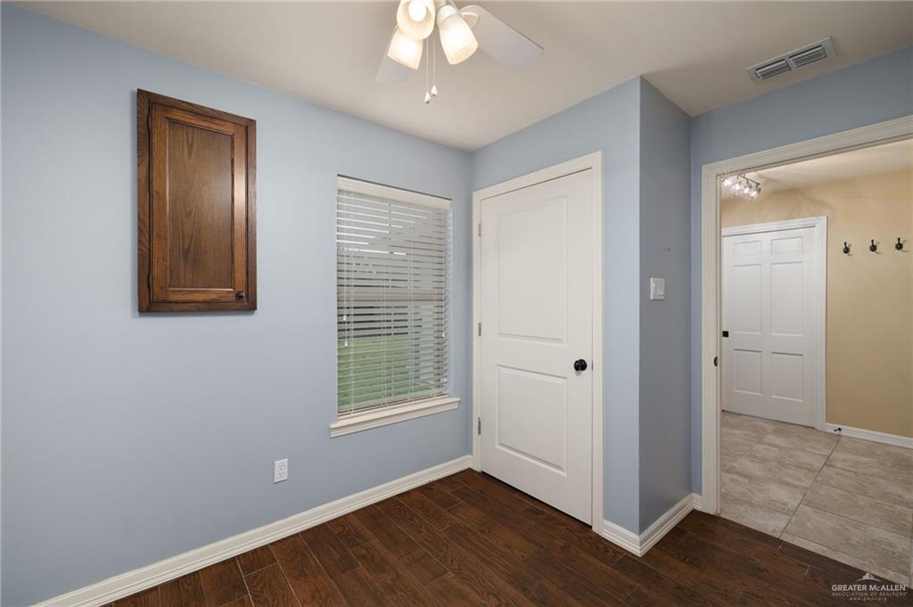 Photo 12 of 2208 Highland Avenue