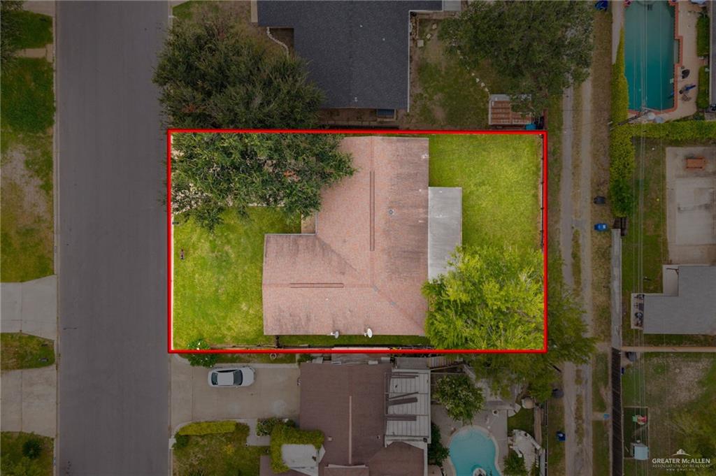 Photo 19 of 2208 Highland Avenue