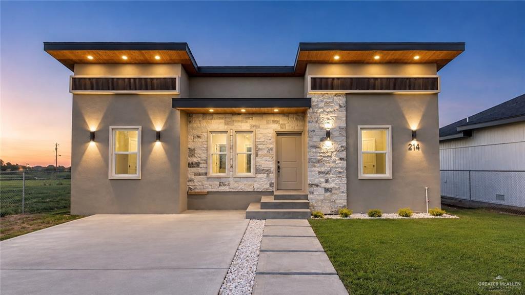 Single Family home at 214 Barcelona Drive, Donna, Texas