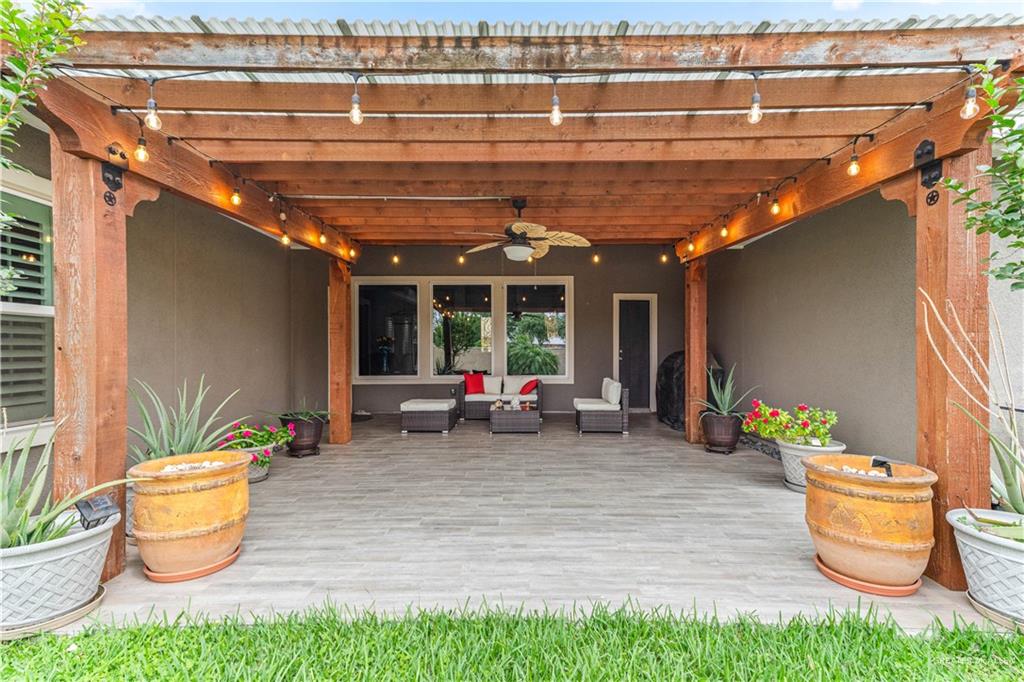 Photo 17 of 3013 Grulla Avenue