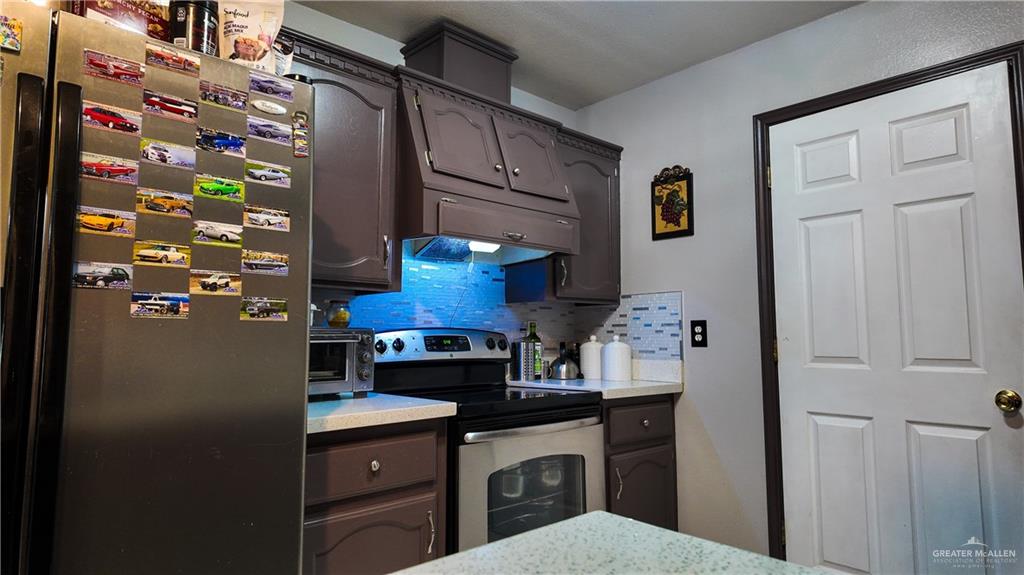 Photo 6 of 1205 Quartz Street