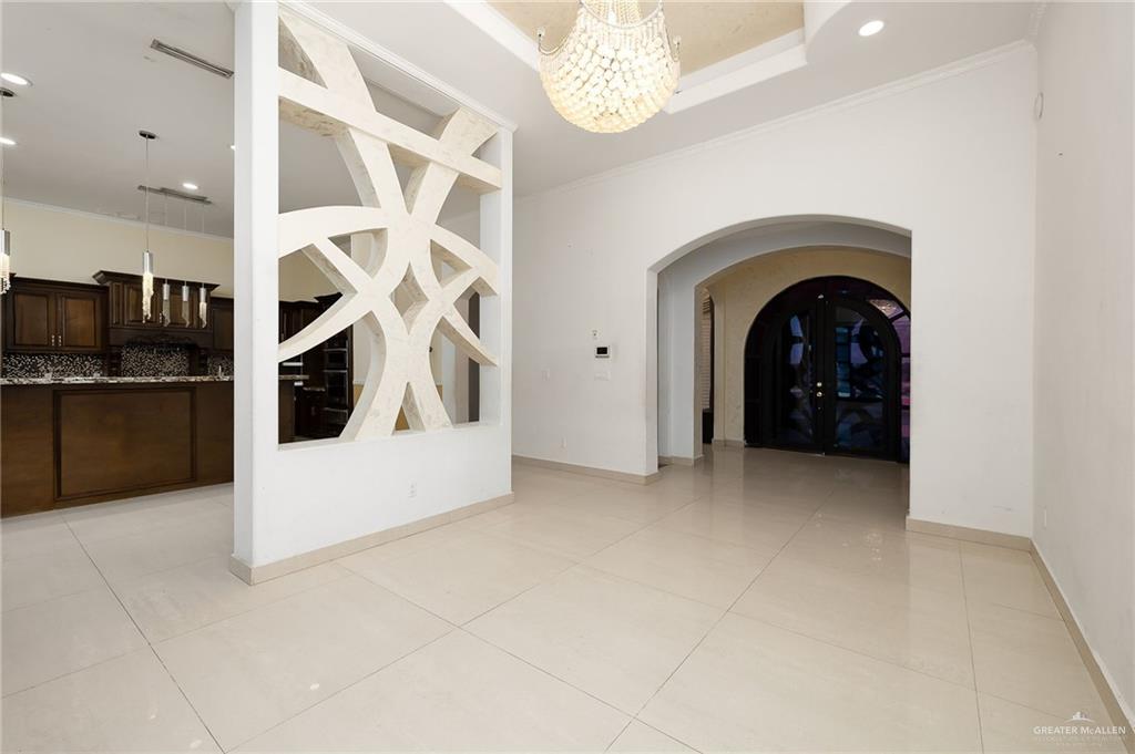 Photo 7 of 22111 Uresti Road