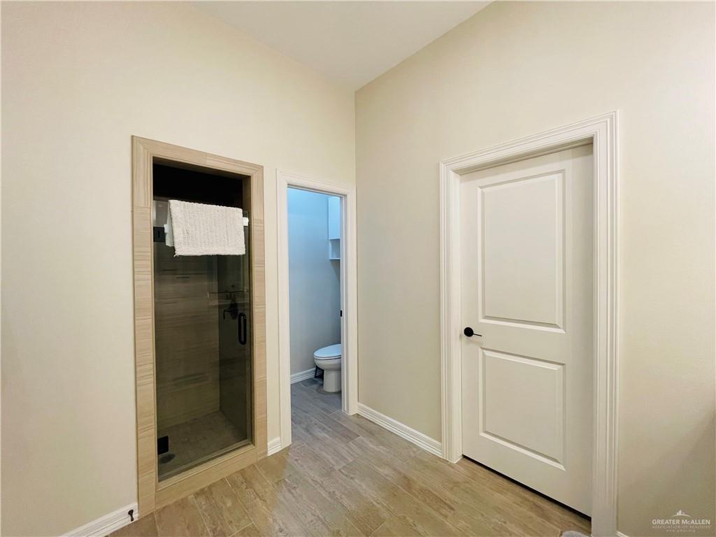 Photo 21 of 2913 Allen Drive