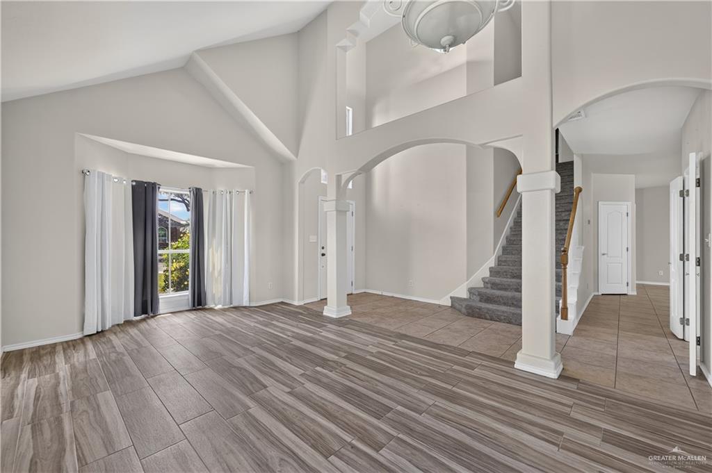 Photo 5 of 2515 Dove Avenue