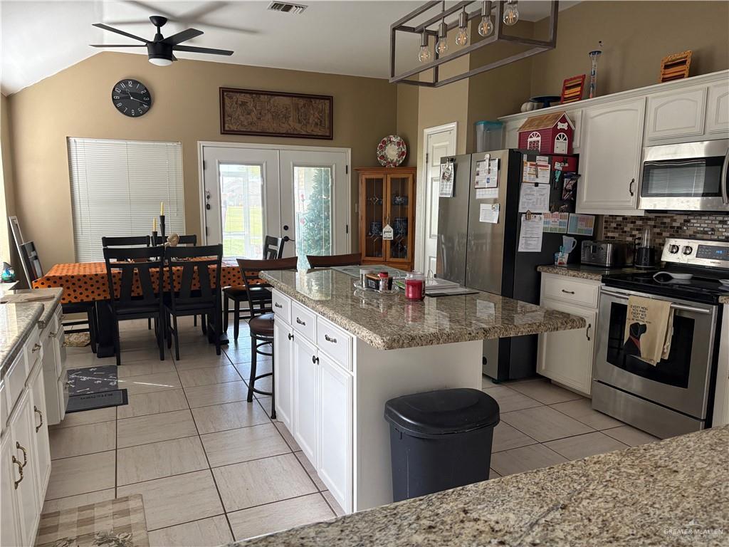Photo 5 of 321 Rebecca Drive