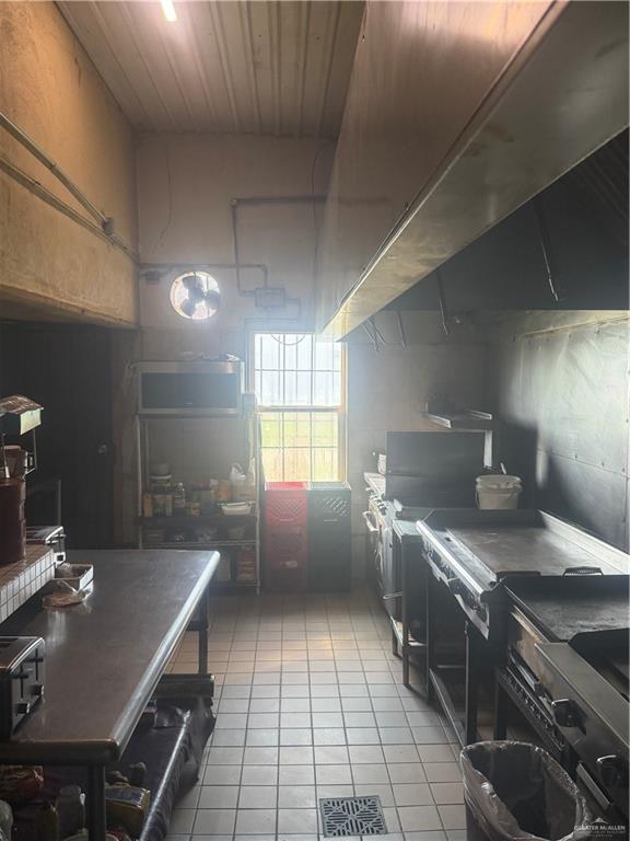 Photo 17 of 103 9th Street