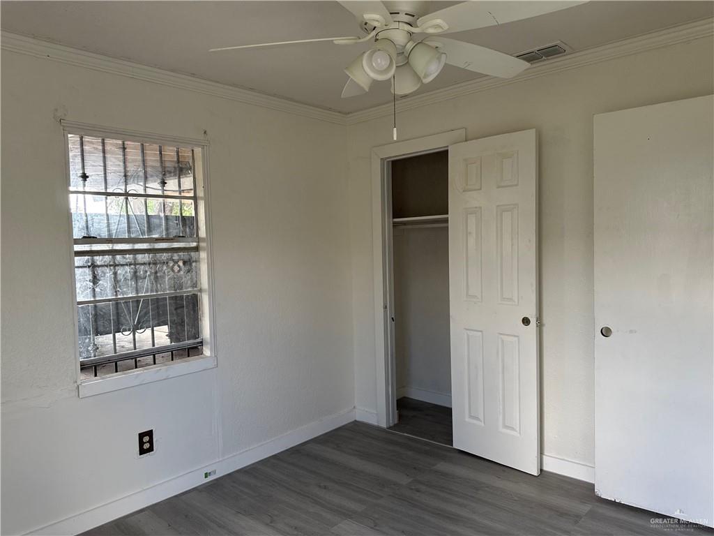 Photo 7 of 2708 Florencia Avenue