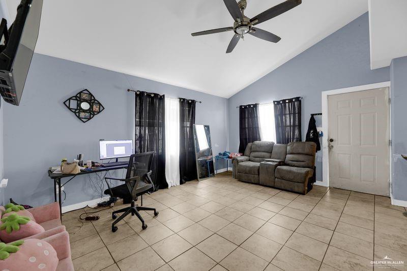 Photo 4 of 3213 Agualeguas Street