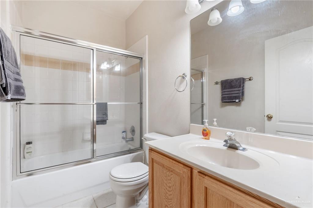 Photo 17 of 2803 Nicole Drive
