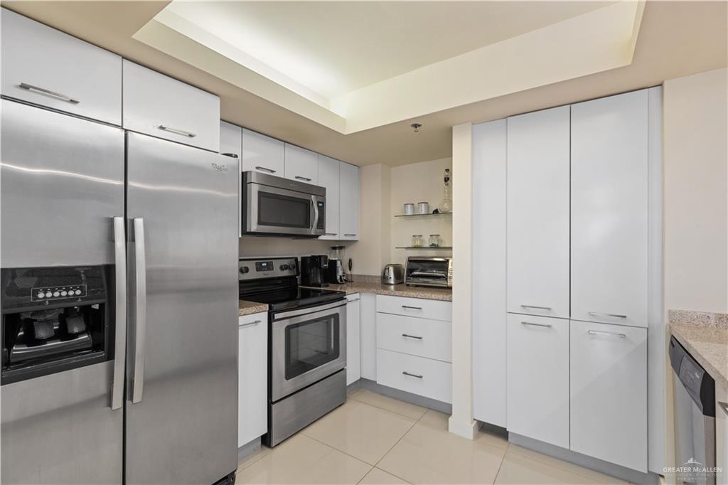Photo 16 of 6300 Padre Boulevard #901