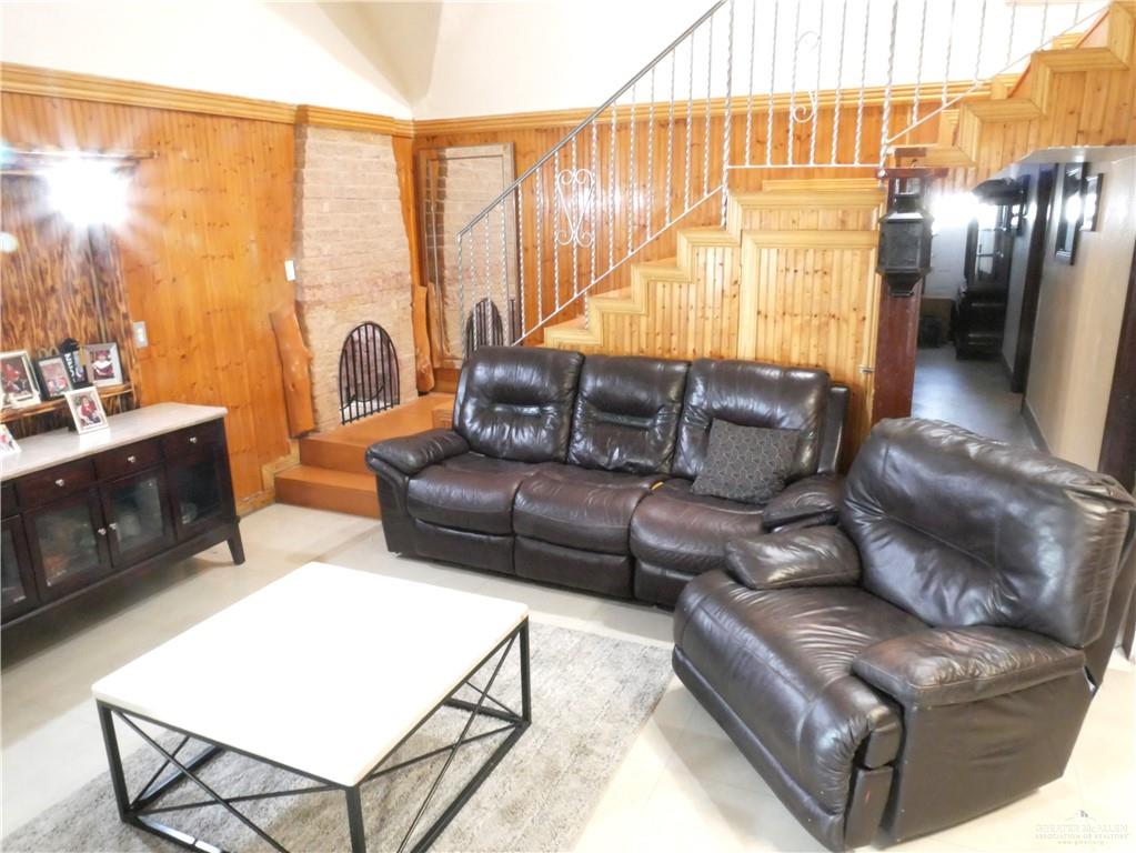 Photo 8 of 1212 Bobby Drive