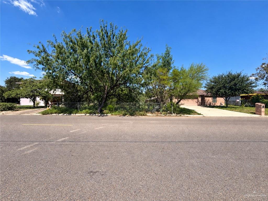 Land home at 1311 1st Street, Mission, Texas