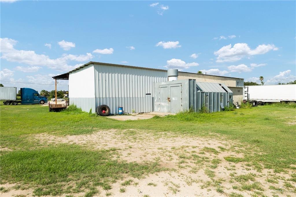 Photo 4 of 2525 W MIle  5 Moorefield Road