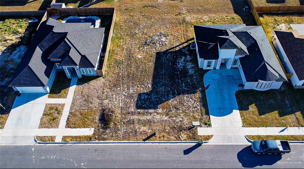 Photo 3 of 8725 Sandpiper Drive