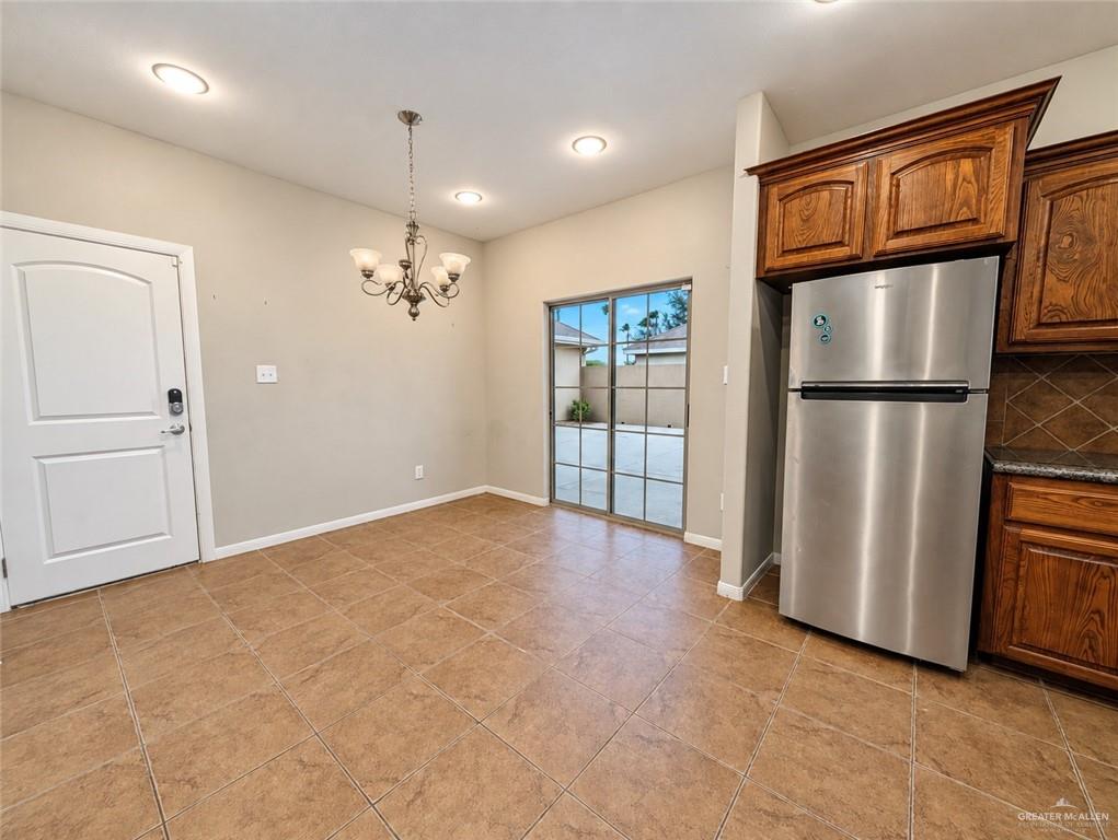 Photo 4 of 3707 Green Jay Drive