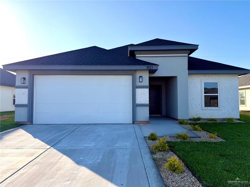 Single Family home at 903 La Laguna Road, Mission, Texas