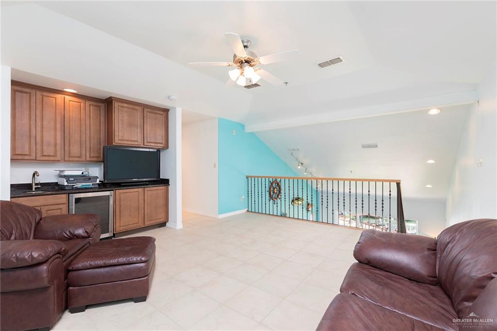 Photo 16 of 301 Houston Street #1403