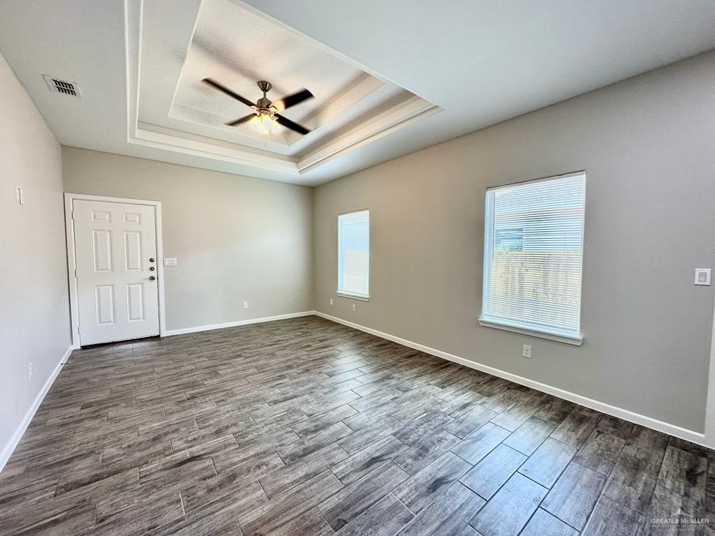 Photo 18 of 1303 Lore Drive