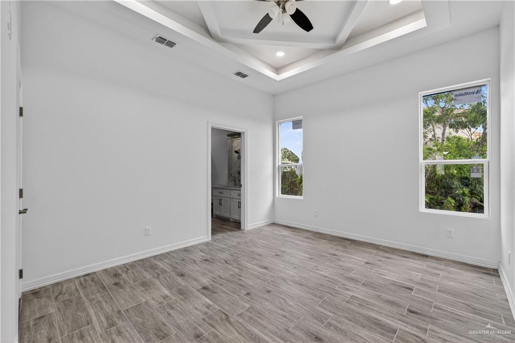 Photo 13 of 707 25th Street
