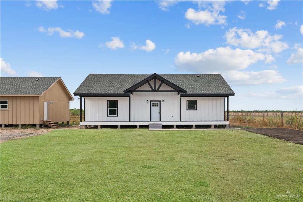 Single Family home at 10545 Mile 1 1/2, Mercedes, Texas