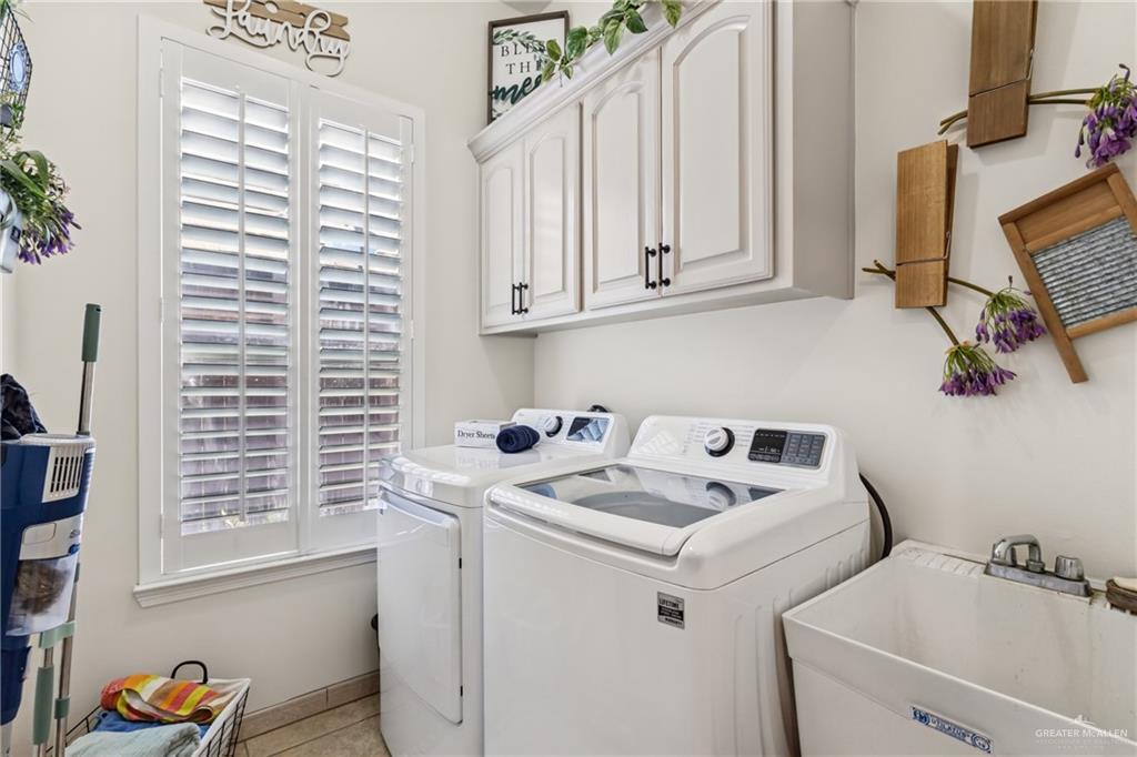 Photo 24 of 629 Sabal Avenue