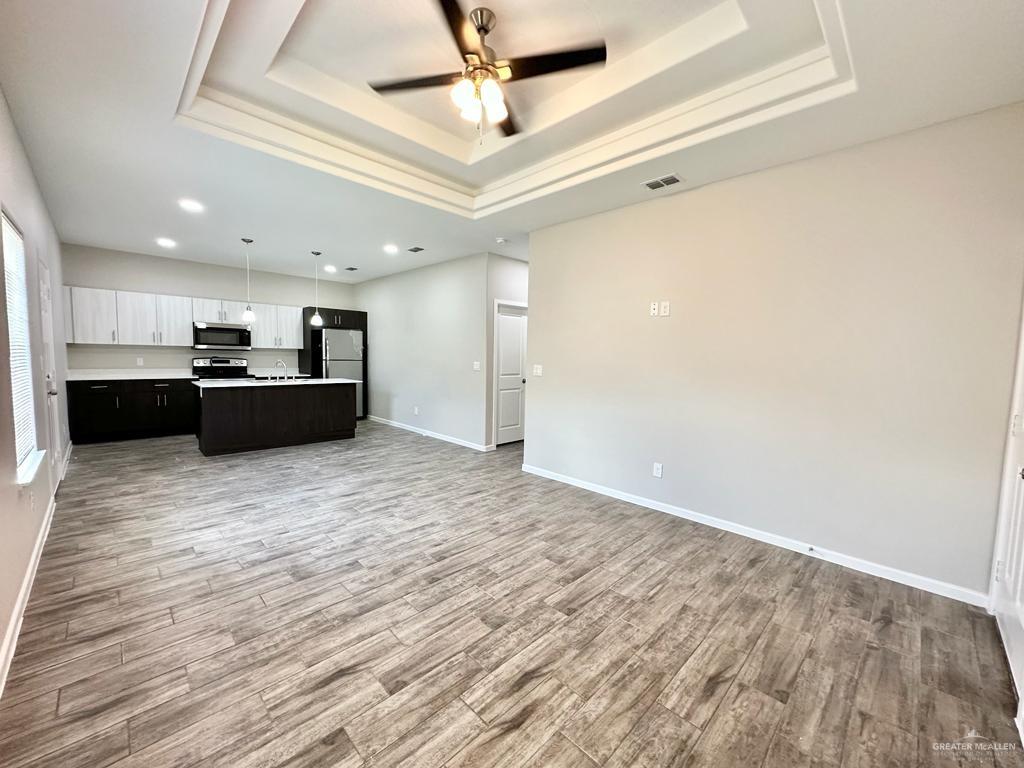 Photo 7 of 1307 Lore Drive