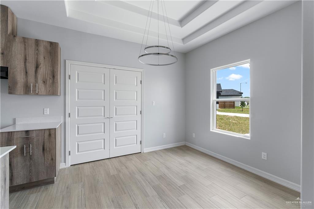 Photo 5 of 2301 Lana Street