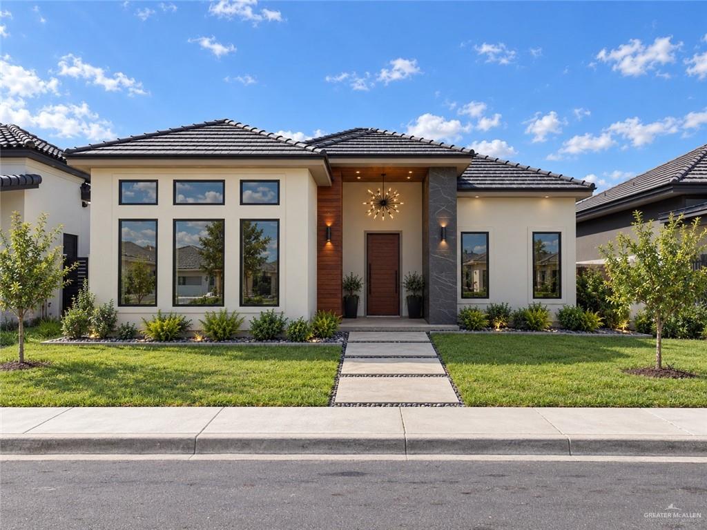 Single Family home at 2704 Chesterfield Avenue, Edinburg, Texas