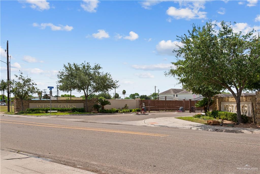 Photo 2 of 1209 Bodark Drive