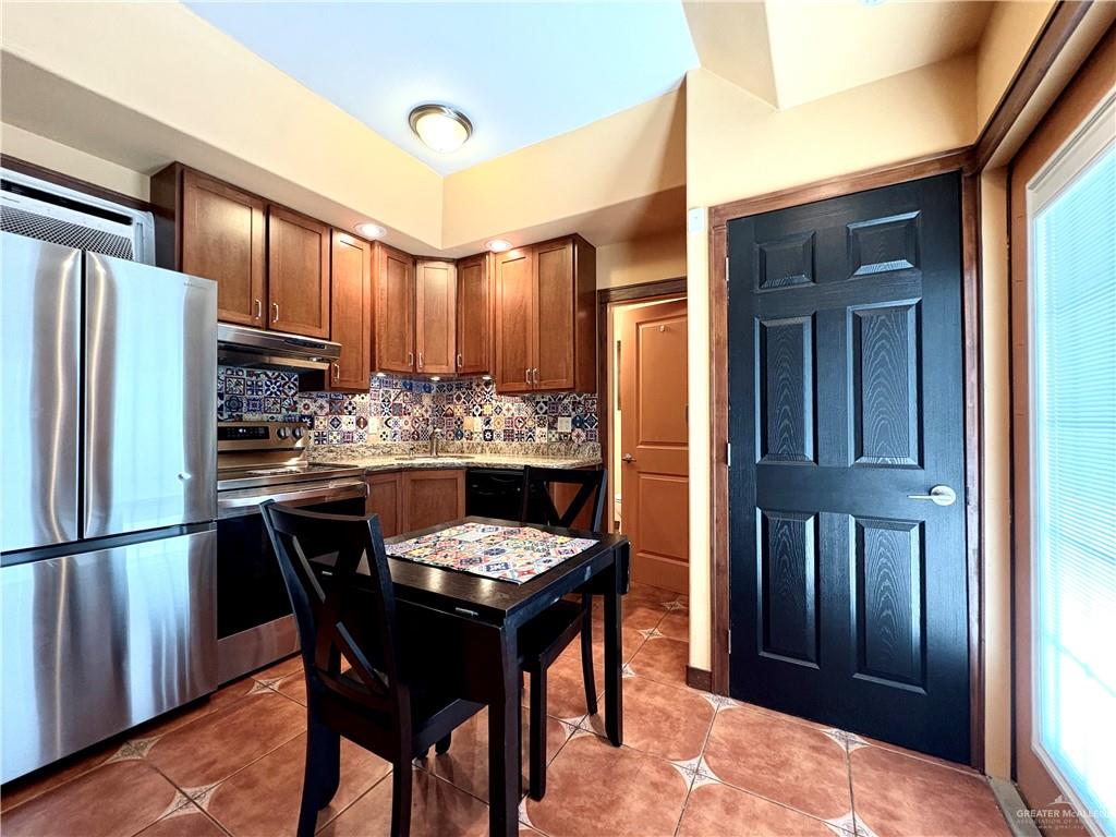 Photo 6 of 3801 Mallard Drive