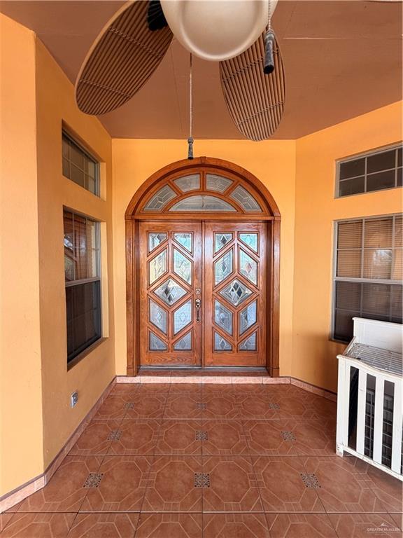Photo 6 of 771 Ebony Avenue