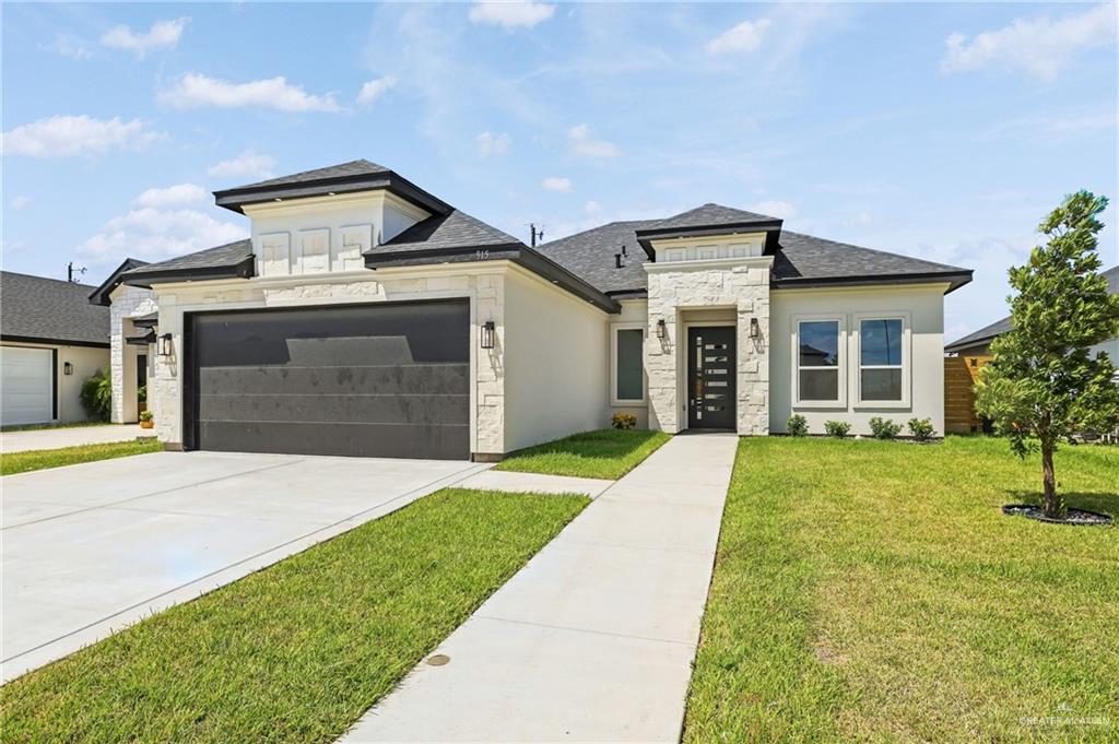 Single Family home at 915 Edgewood Drive, Alton, Texas