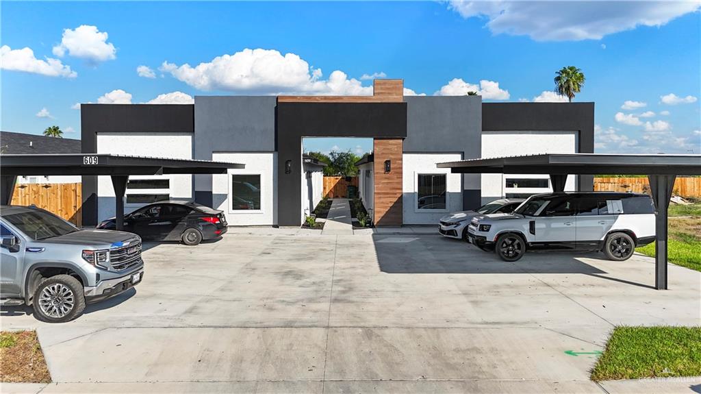 Multi-family home at 602 Buccaneer Drive, Hidalgo, Texas