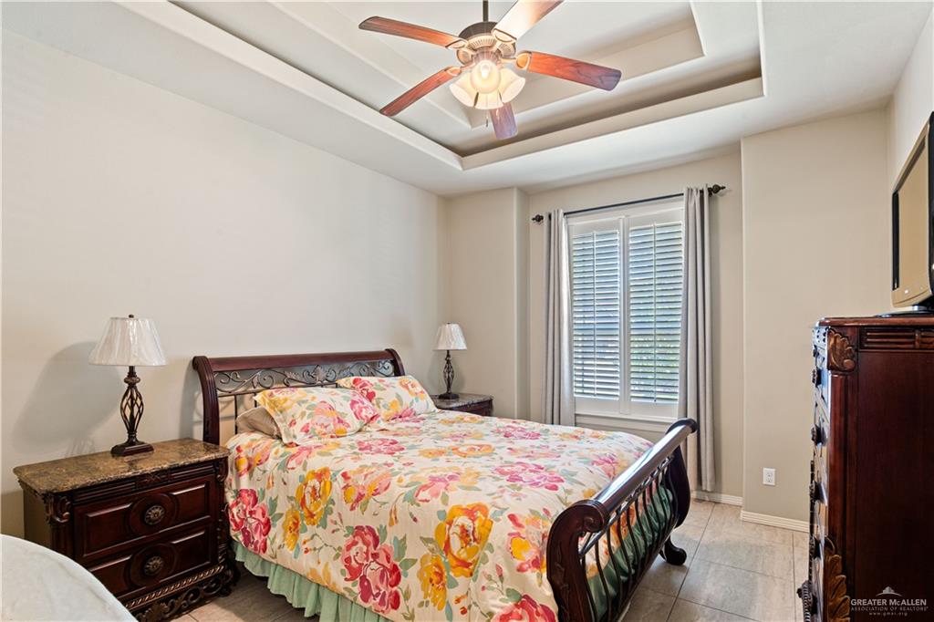 Photo 18 of 3300 Santa Olivia Street