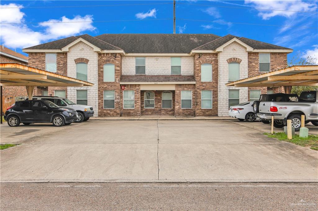 Multi-family home at 1607 Omni Avenue, Pharr, Texas