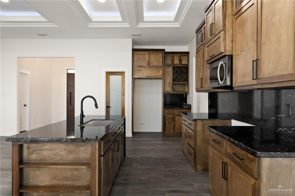 Photo 5 of 2910 Arboledas Drive