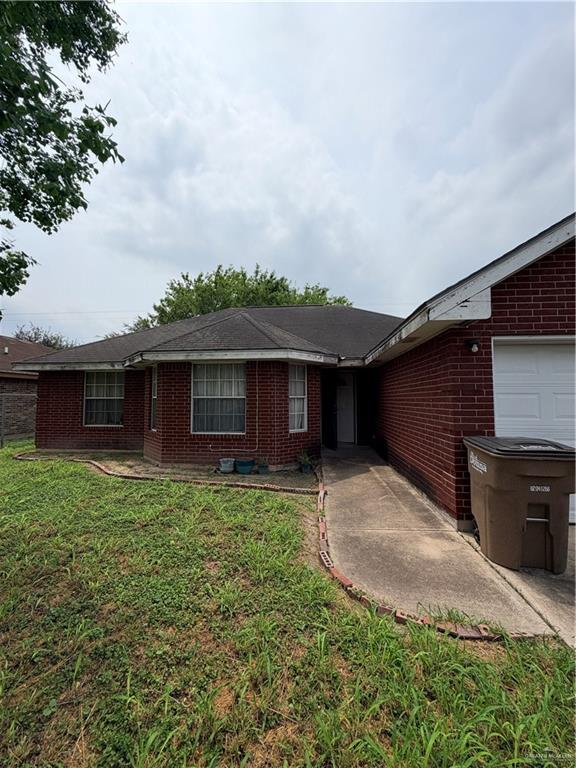 Single Family home at 305 Reid Drive, Donna, Texas