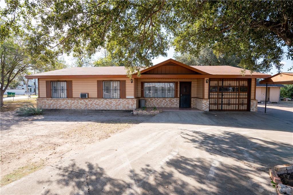 Single Family home at 501 Park Avenue, Pharr, Texas