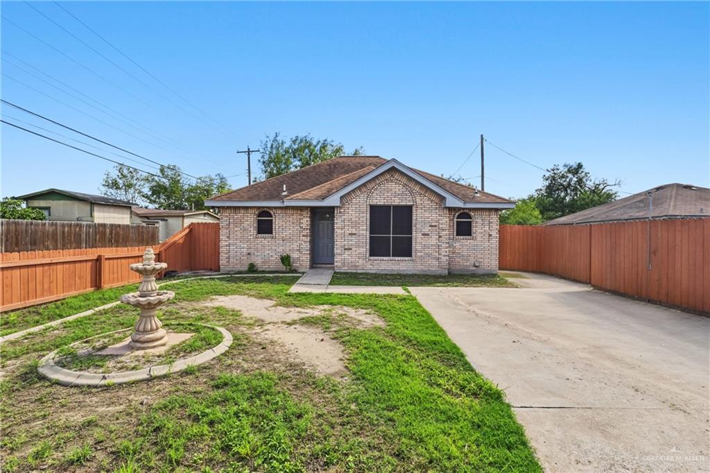 Single Family home at 312 23rd Avenue, Edinburg, Texas