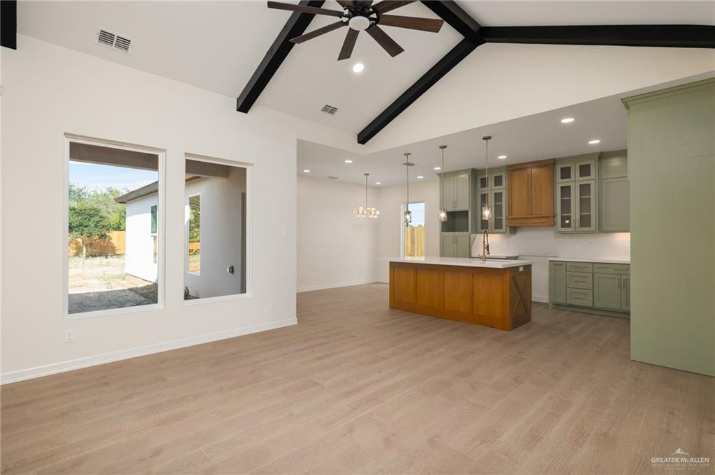 Photo 5 of 408 Freedom Way