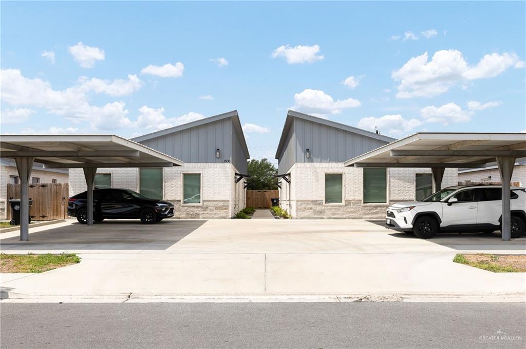 Multi-family home at 1506 Playa Drive, Weslaco, Texas