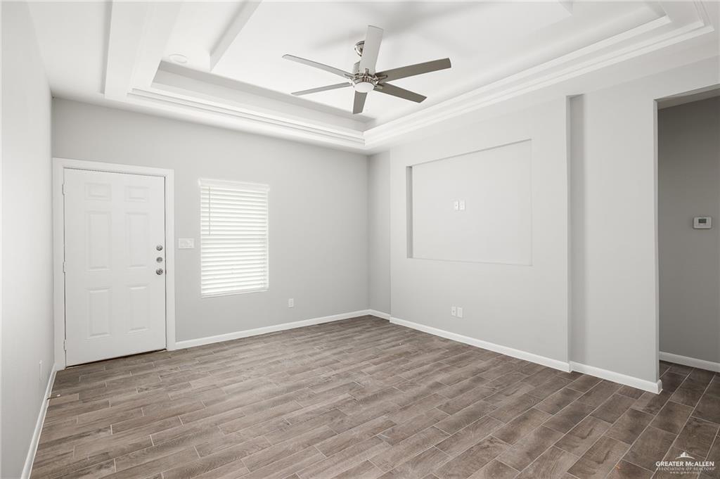Photo 3 of 405 Rafael Drive